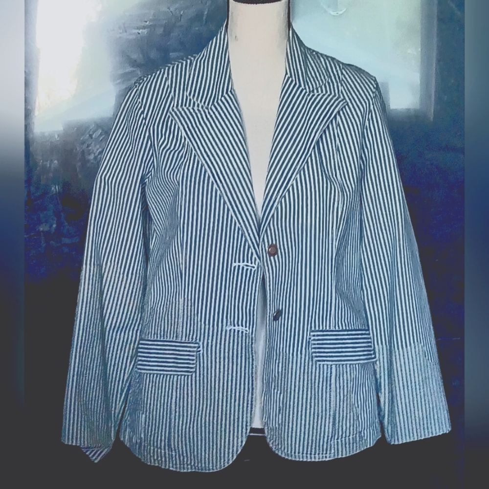 Striped Women's Fashion Blazer